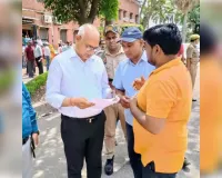 शुआट्स में वेतन संकट पर फिलहाल थमा आंदोलन 