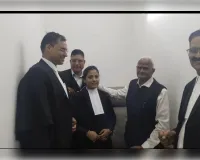 धाकड़ अधिवक्ता रवि भूषण चौबे की बेटी रीतिका भी कठिन परिश्रम के साथ बनी सुप्रीम कोर्ट की अधिवक्ता 