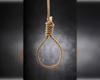 विवाहिता की संदिग्ध मौत, फंदे पर लटका मिला शव