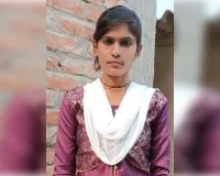 पेड़ के नीचे  मिली युवती की लाश