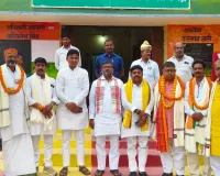 चोपन नगर पंचायत में मनोनीत सभासदों का शपथ ग्रहण समारोह संपन्न, योजनाओं को धरातल पर उतारना पहली प्रथामिकता