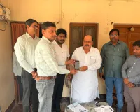 जनगणना 2027 के तहत शिक्षक  विधायक  ने किया स्व-गणना