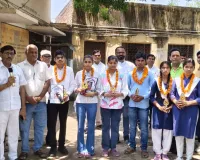  ए.एच.इंटरमीडिएट कालेज जगदीशपुर के टाप टेन मेधावियों को सम्मानित किया गया
