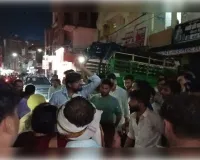 महिला की संदिग्ध मौत के बाद पुराना शिवली रोड जाम