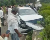 सिद्धार्थनगर में मार्ग दुर्घटना में घायल महिला की इलाज के दौरान मौत