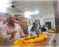 श्रमिक दिवस पर लाल सितारा पुस्तक का हुआ लोकार्पण 