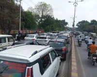 कानपुर–प्रयागराज हाईवे पर कई किलोमीटर तक जाम