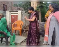 अग्निकांड पीड़ित परिवार को जिलाधिकारी ने पहुंचाई सहायता, दी गई 1.08 लाख रुपए की आर्थिक मदद