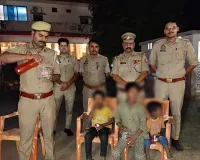चोपन पुलिस द्वारा सराहनीय कार्य,   03 नाबालिग बच्चों को सकुशल चाइल्ड हेल्प लाइन टीम को किया सुपुर्द