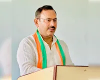 राजनीति में निजी स्तर पर बयानबाजी घटिया मानसिकता का प्रतीक - त्र्यंबक त्रिपाठी 