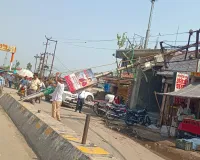 आंधी-बारिश से मौसम हुआ सुहाना, चार घंटे गुल रही बिजली