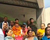 खैराबाद में पवन सिंह ने फिर फहराया विजय पताका 