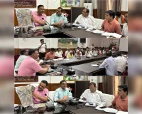 जिलाधिकारी ने देवापुर (एन०एच०-35) से भटौली सेतु को जोडने हेतु मीरजापुर बाईपास मार्ग के सम्बंध मे बैठक कर की समीक्षा