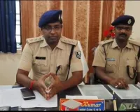 कांच के टुकड़े का भय दिखाकर चेन लूट के वारदात के तीन अभियुक्त को पुलिस ने किया गिरफ्तार