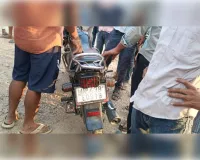 अयोध्या जा रहे भाई-बहन को ट्रक ने रौंदा, बहन की मौके पर मौत