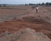 कनहर परियोजना के अधिकारियों  की मनमानी  से किसानों में उबाल, किया उचित मुआवजा की मांग