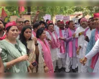 मंहगाई को लेकर सपा ने किया हल्लाबोल प्रदर्शन