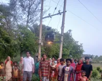केंद्रीय कमेटी सदस्या  उपासना मरांडी के प्रयास से चांदना गाँव मे लगा 25 केवीए का नया ट्रांसफार्मर