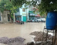 झमाझम बारिश सुहावना हुआ मौसम,अगले 48 घंटों में मानसून दस्तक दे सकता है
