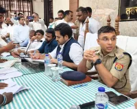 सम्पूर्ण समाधान दिवस में प्रथम आगमन पर शिकायतकर्ताओ की  उमड़ी हुजूम