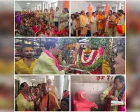 मां विंध्यवासिनी देवी धाम से मोदी के दीर्घायु और यशस्वी के लिए निकाली गई कीर्तन यात्रा
