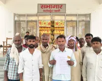 नवीन परती बंजर भूमि पर अवैध अतिक्रमण हटाने को लेकर डीएम से हुई शिकायत*