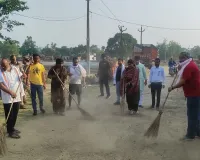 देवी मंदिर परिसर में चलाया गया स्वच्छता अभियान