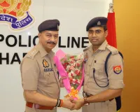 क्षेत्राधिकारी ओबरा  एवं क्षेत्राधिकारी घोरावल को पुलिस लाइन चुर्क में दी गई भावभीनी विदाई