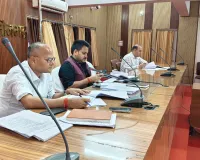 राजस्व वसूली में तेजी लाने के निर्देश, जिलाधिकारी ने की कर-करेत्तर एवं राजस्व कार्यों की समीक्षा