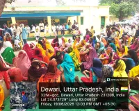 जन चौपाल में पढ़ी जा रही आवास प्लस सर्वेक्षण-2024 की पात्रता सूची, ग्रामीणों को आपत्ति दर्ज कराने का अवसर