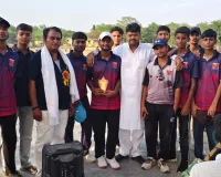 सोनभद्र कप क्रिकेट प्रतियोगिता में खिलाड़ियों ने किया शानदार प्रदर्शन