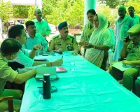 जिलाधिकारी एवं पुलिस अधीक्षक ने चोपन में थाना दिवस में सुनीं जनशिकायतें, दिये गुणवत्तापूर्ण निस्तारण के  निर्देश