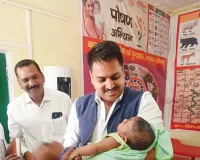 जिलाधिकारी ने प्राथमिक विद्यालय लोढ़ी में नवजात शिशु को पोलियो की खुराक पिलाकर किया सघन पल्स पोलियो महाअभियान का शुभारंभ