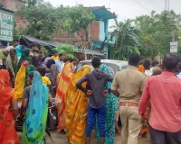 आकाशीय बिजली की चपेट में आने से 12 वर्षीय किशोर की मौत, दो अन्य घायल