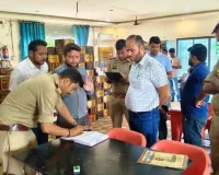 मॉडल शॉप का ताला तोड़कर  लाखों की चोरी, सीसीटीवी, डीवीआर भी ले गए चोर
