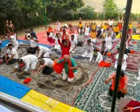 विश्व योग दिवस पर राष्ट्रीय स्वयंसेवक संघ द्वारा विशाल योग कार्यक्रम का आयोजन