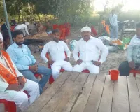 नव भारतीय किसान संगठन के तत्वावधान में परसऊं गांव में भव्य भंडारे का आयोजन, सैकड़ों किसानों ने लिया प्रसाद