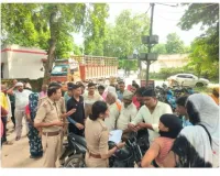 पतारा क़स्बे में कार की टक्कर से बुजुर्ग महिला की मौत