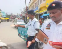 यातायात पुलिस ने चलाया सड़क सुरक्षा जागरूकता अभियान