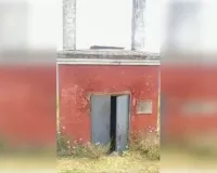 राजकीय नलकूप बेपानी,कैसे हो किसानी