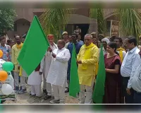 प्रभारी मंत्री ओम प्रकाश राजभर ने कलेक्ट्रेट परिसर से संचारी रोग नियंत्रण एवं 'सम्भव अभियान 6.0' का किया शुभारंभ