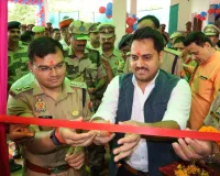 जिलाधिकारी एवं पुलिस अधीक्षक ने किया  ओबरा में नव निर्मित मिशन शक्ति केन्द्र एवं साइबर हेल्प डेस्क भवन का  लोकार्पण