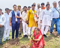 वृक्षा रोपण महायज्ञ अभियान के तहत जनपद में वृहद स्तर पर किया गया पौध रोपण