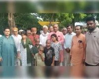 रायगढ़ हादसे के पीड़ित परिवार को त्रिशक्ति परिवार ने दी 51 हजार की आर्थिक सहायता