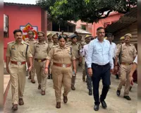जिलाधिकारी ने पुलिस अधीक्षक के साथ सक्तेशगढ़ परमहंस आश्रम का किया निरीक्षण