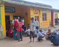 बिस्कोमान में हो रही खाद की कालाबाजारीपर फूटा किसानों का गुस्सा
