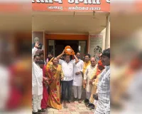 संत रविदास की जन्मस्थली की मिट्टी भरे कलश के साथ निकली शोभायात्रा