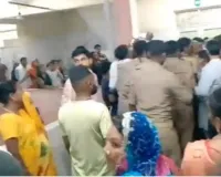 मंडलीय अस्पताल में प्रसव के दौरान जच्चा बच्चा की मौत परिजनों ने किया हंगामा डॉक्टरो के उपर  लापरवाही का लगाया आरोप। 