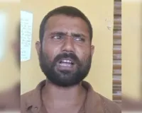 जिला सहकारी बैंक पर 5 परसेंट लेकर कर दिया जाता है लोन चेक पर नहीं मिलता किसानों को खाद आशु सिंह। 