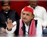 भाजपा सरकार ने शिक्षा व्यवस्था को किया बर्बाद: अखिलेश यादव